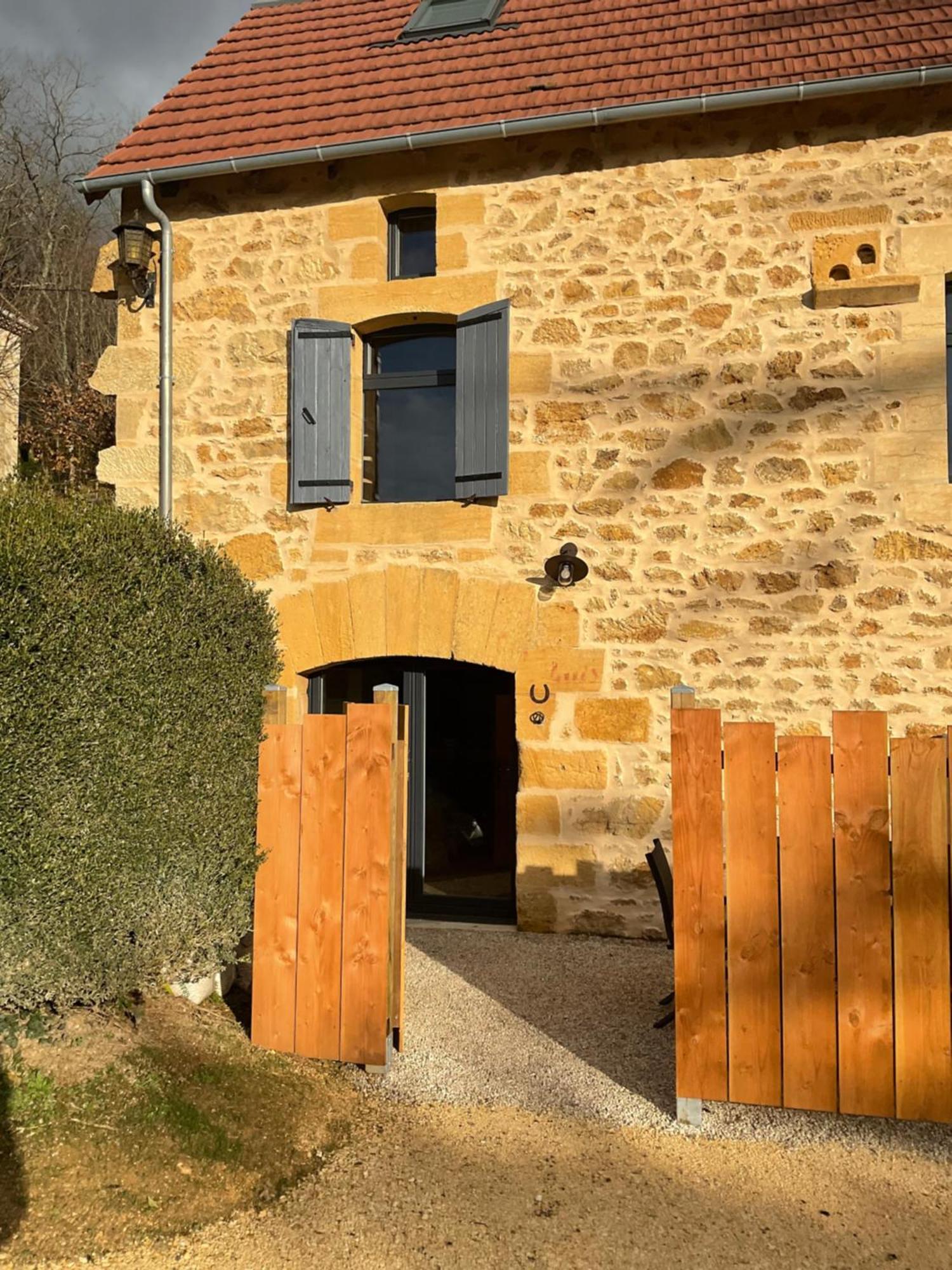 فيلا Domaine De La Source Castels المظهر الخارجي الصورة